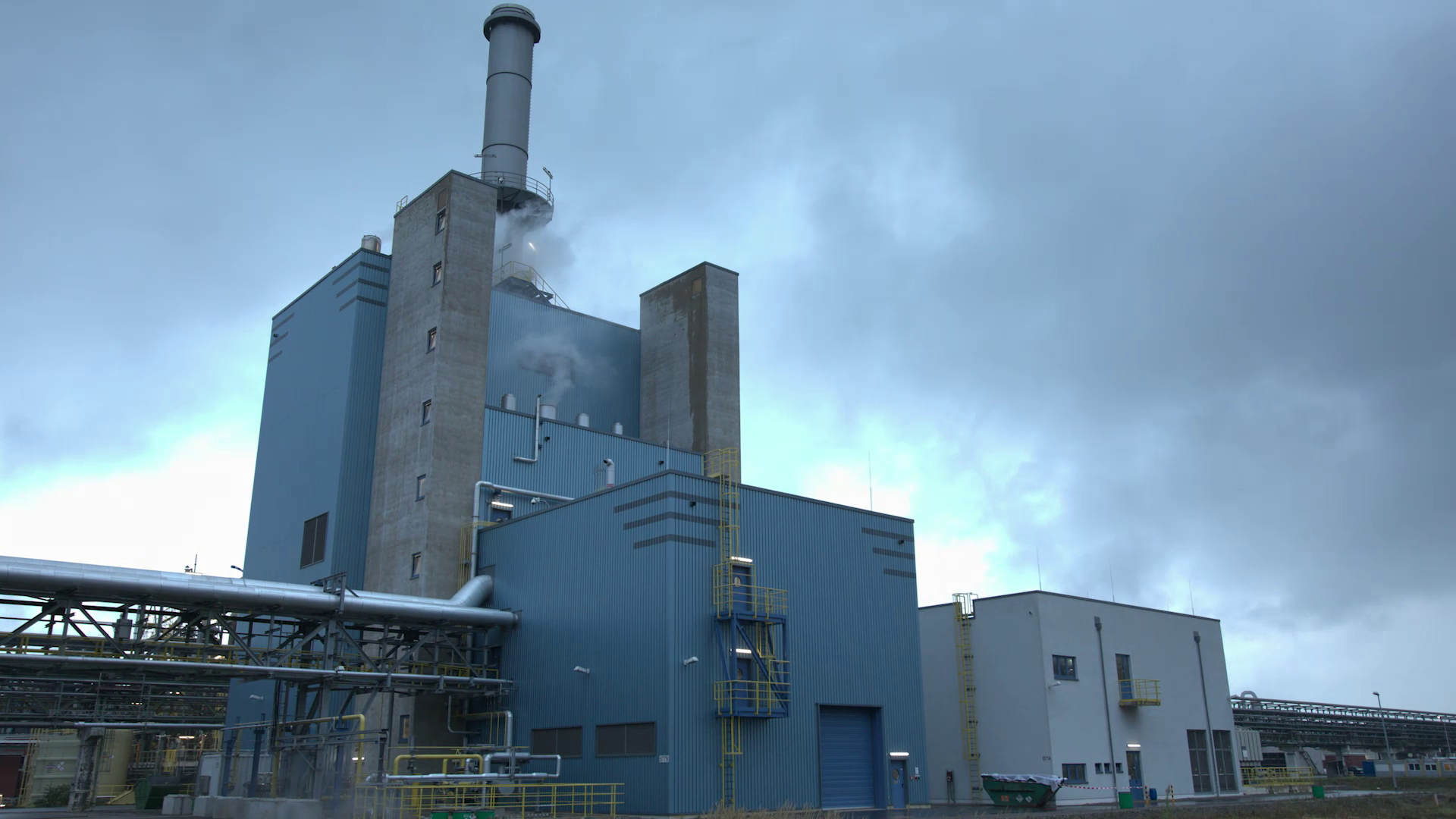 E.ON Energy Projects - Large onsite generation solutions